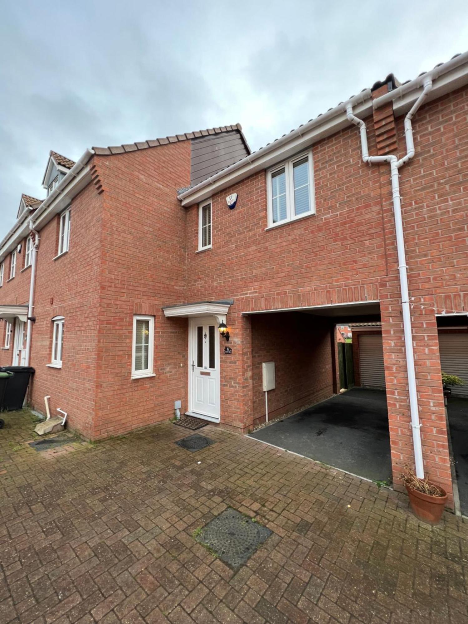 The Belfry 3 Bedrooms 2 Bathrooms Contractors & Family Higham Ferrers Buitenkant foto